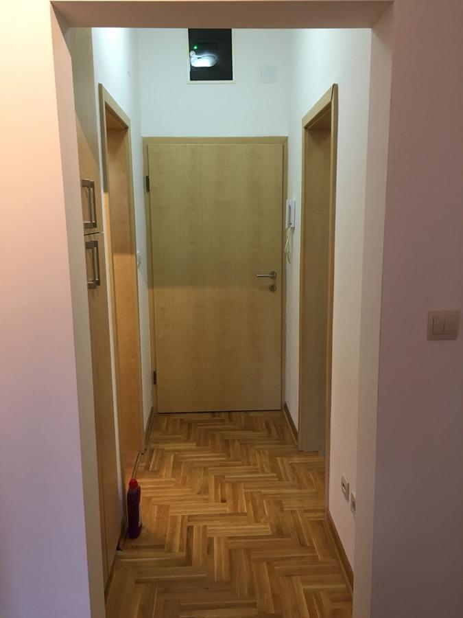 Appartamento Stardust Belgrado Esterno foto