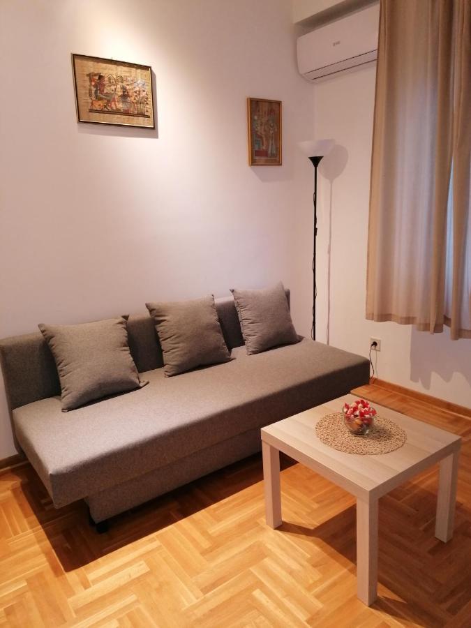 Appartamento Stardust Belgrado Esterno foto