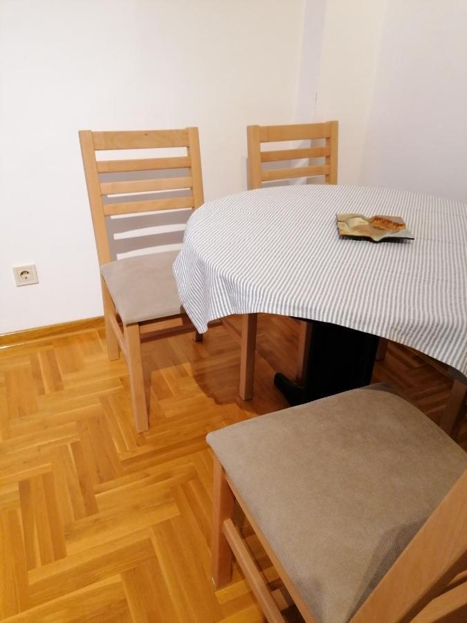 Appartamento Stardust Belgrado Esterno foto
